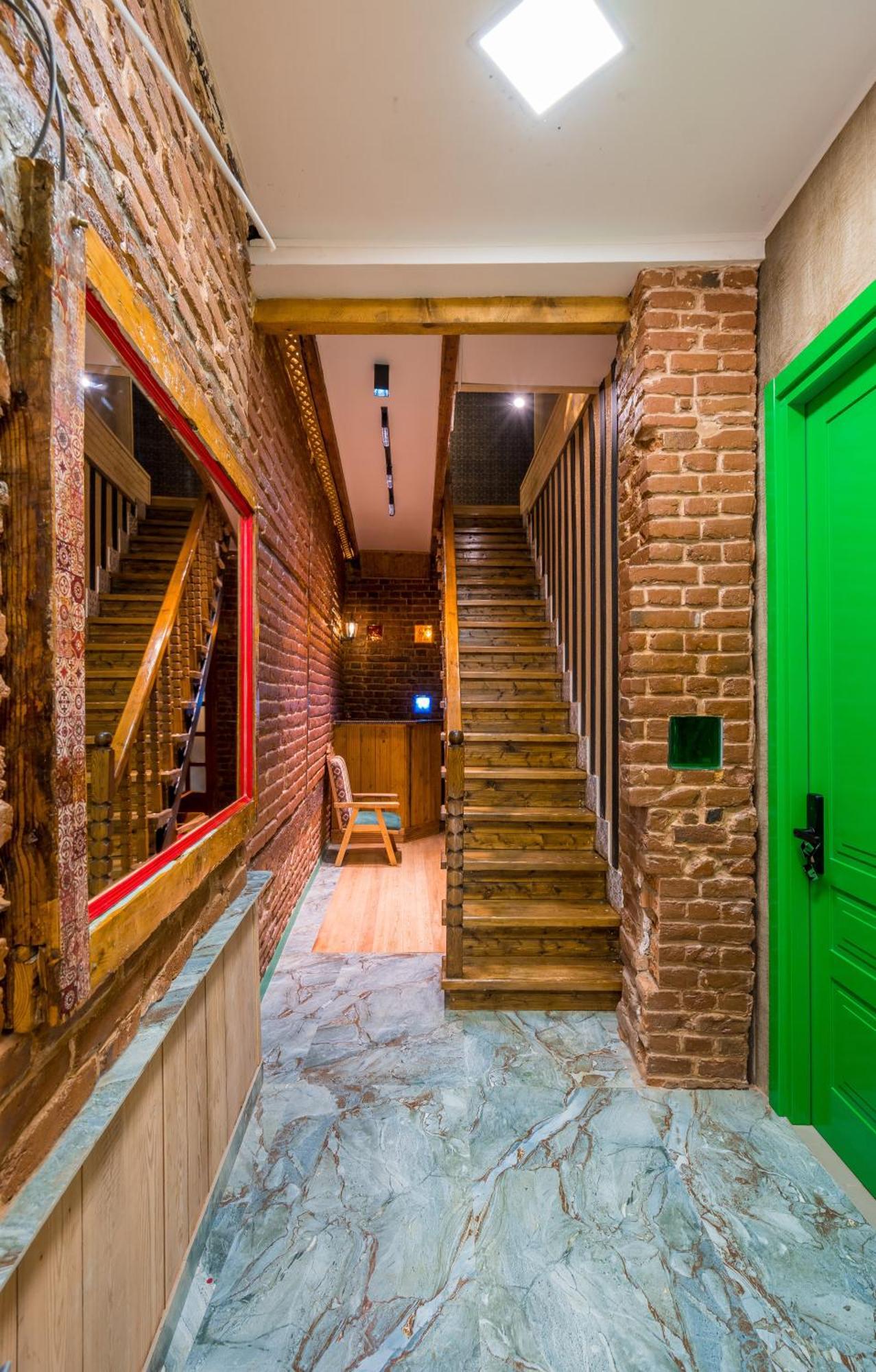 Apart View Hotel & Spa Tbilisi Exterior photo