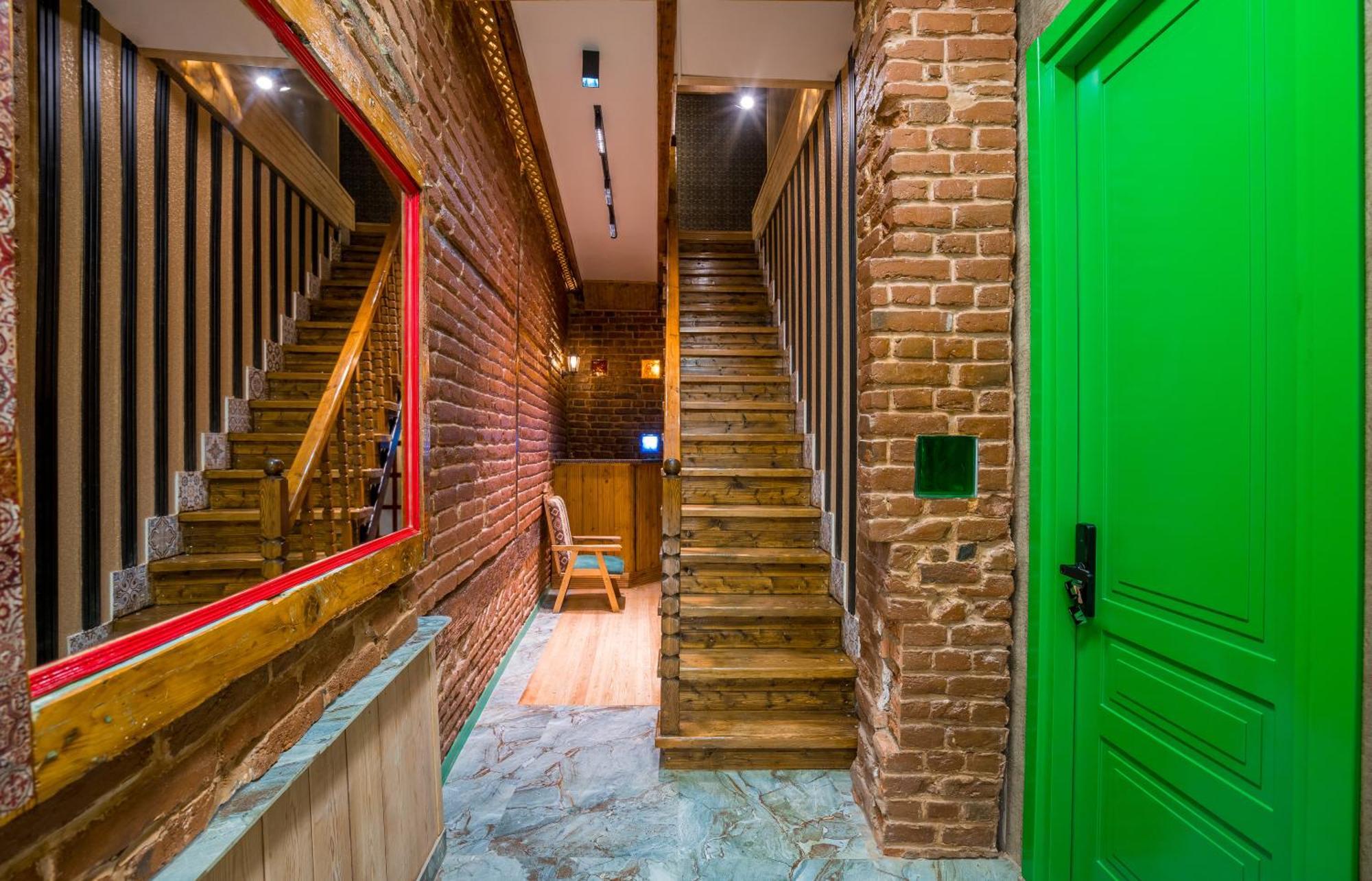 Apart View Hotel & Spa Tbilisi Exterior photo